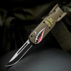 Shark Bomber OTF Automatic Knife And Sheath - Stainless Steel Blade, Metal Alloy Handle - Length 7 1/4"