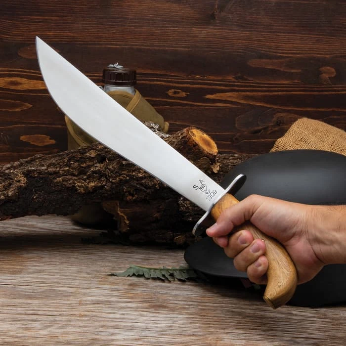 Replica US Model 1909 Bolo Machete And Scabbard - High Carbon Steel Blade, Wooden Handle - Length 19 1/4” 1 Replica US Model 1909 Bolo Machete And Scabbard - High Carbon Steel Blade, Wooden Handle - Length 19 1/4”