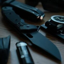 SOG Seal XR Pocket Knife - S35VN Steel Clip Point Blade, Glass-Reinforced Nylon Handle, XR Lock, Reversible Pocket Clip