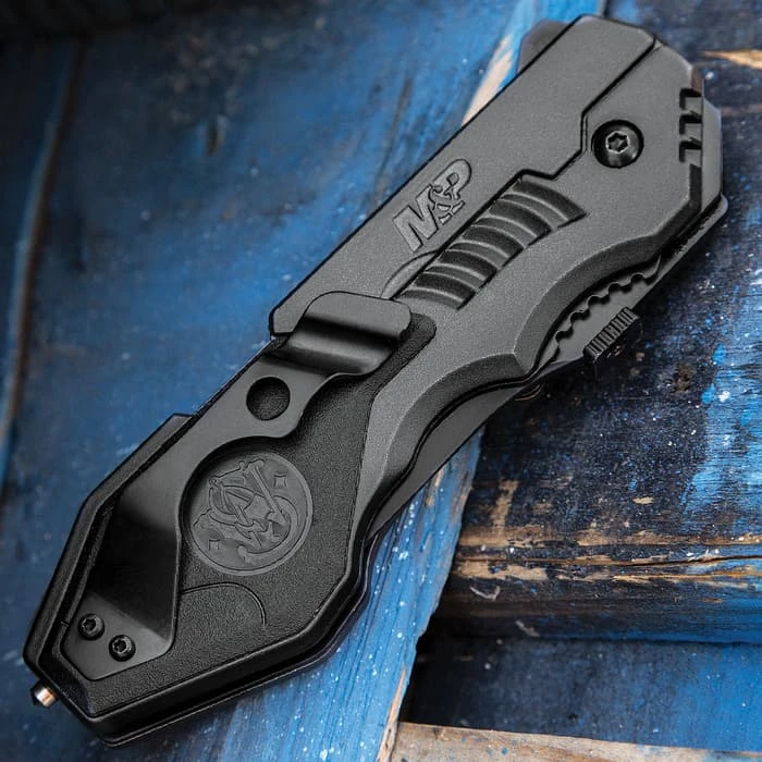 Smith & Wesson M&P Assisted Opening MP4L Tactical Pocket Knife - Partially Serrated 2 Smith & Wesson M&P Assisted Opening MP4L Tactical Pocket Knife - Partially Serrated - Image 2