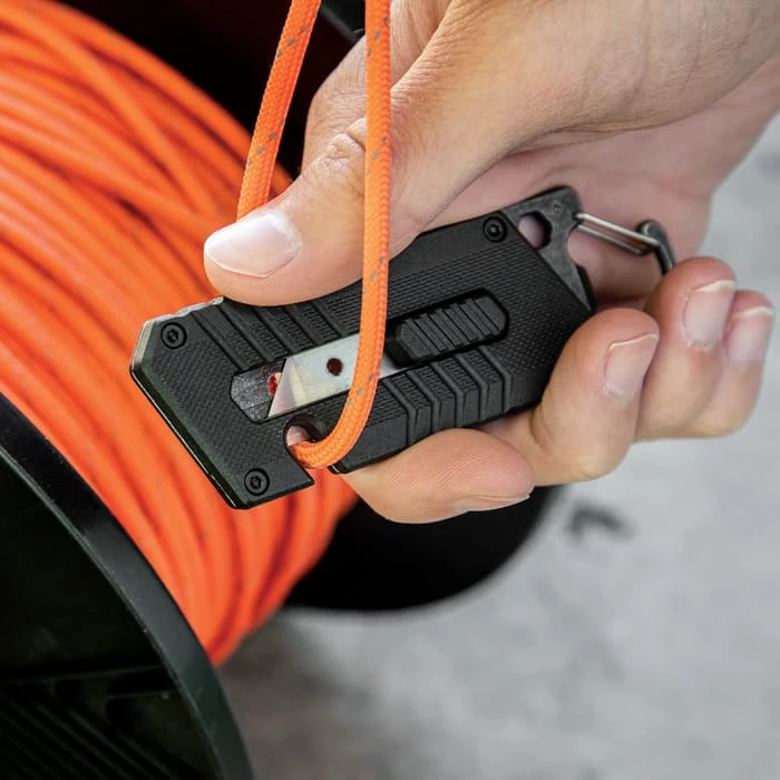 Havoc Utility Knife - Stainless Steel Blade, Nylon Fiber And Steel Handle, Integrated Carabiner, Slide Trigger - Closed Length 4” 3 Havoc Utility Knife - Stainless Steel Blade, Nylon Fiber And Steel Handle, Integrated Carabiner, Slide Trigger - Closed Length 4” - Image 3