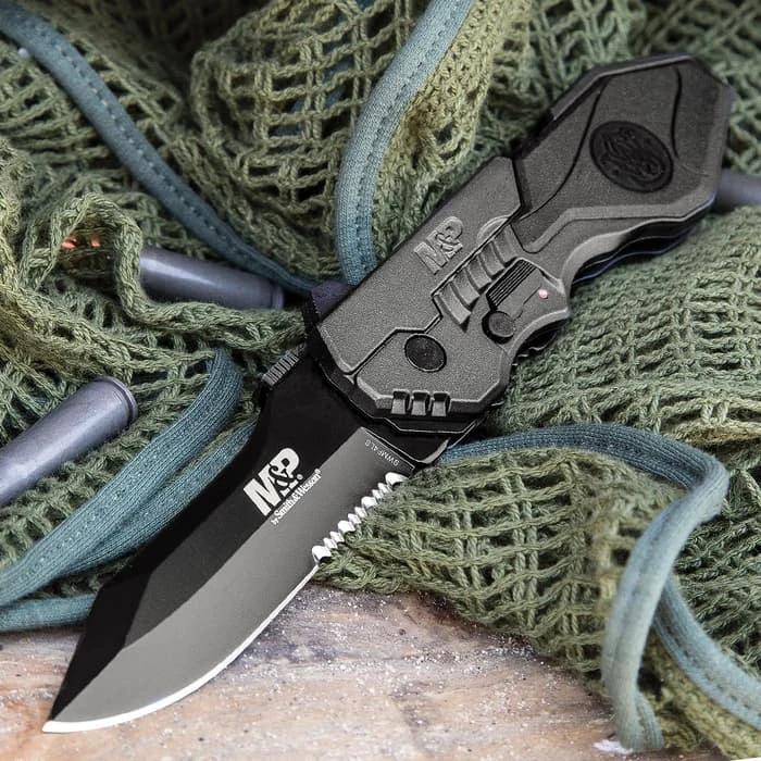 Smith & Wesson M&P Assisted Opening MP4L Tactical Pocket Knife - Partially Serrated 3 Smith & Wesson M&P Assisted Opening MP4L Tactical Pocket Knife - Partially Serrated - Image 3
