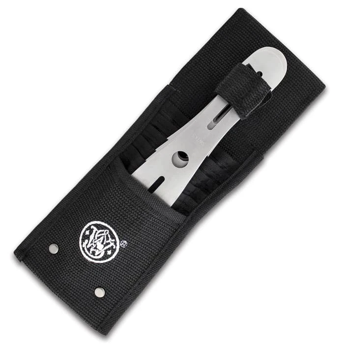 Smith & Wesson Throwing Combo Set With Sheaths - Stainless Steel Construction, Three Axes And Three Knives, Bottle Openers 3 Smith & Wesson Throwing Combo Set With Sheaths - Stainless Steel Construction, Three Axes And Three Knives, Bottle Openers - Image 3