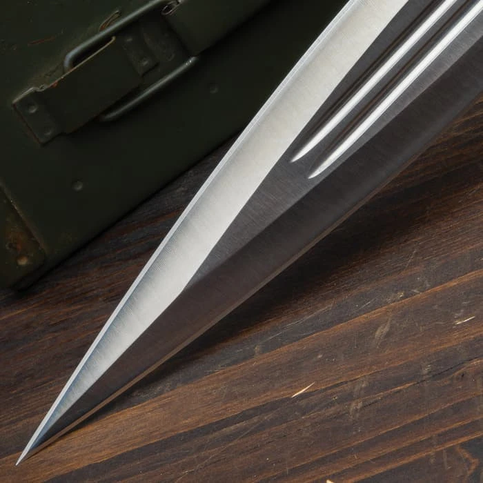 Honshu Legionary Dagger And Sheath - 7Cr13 Stainless Steel Blade, TPR Handle, Stainless Steel Guard - Length 19 5/8" 5 Honshu Legionary Dagger And Sheath - 7Cr13 Stainless Steel Blade, TPR Handle, Stainless Steel Guard - Length 19 5/8" - Image 5